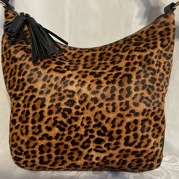 Talbots leopard print calf hair and black pebbled leather bucket bag - Picture 2 of 12